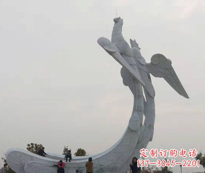 烟台中领雕塑:凤凰石雕,精美瑰丽的艺术品