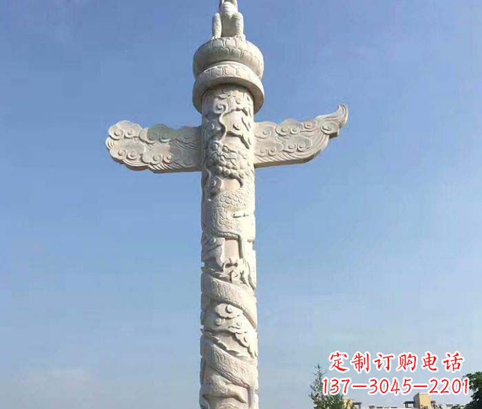 烟台广场景观华表石雕