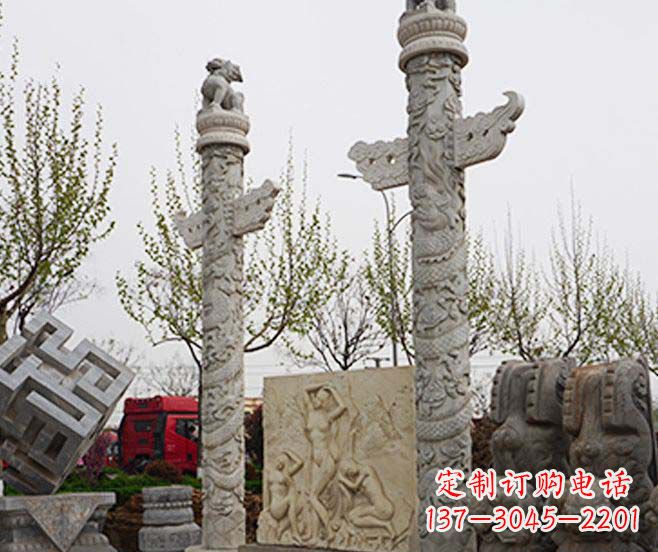 烟台广场景观盘龙柱石雕