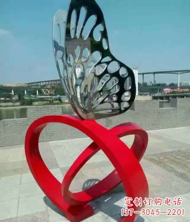 烟台广场烤漆不锈钢蝴蝶雕塑
