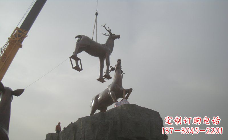 烟台梅花鹿动物铜雕,极致精细,表达优雅