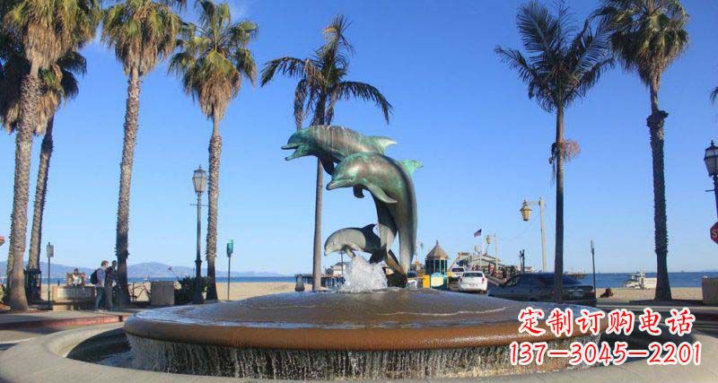 烟台广场跳跃的海豚景观铜雕