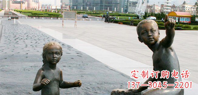 烟台广场小孩玩耍人物铜雕