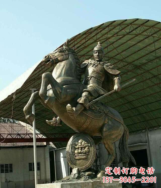 烟台广场赵云赵子龙人物铜雕