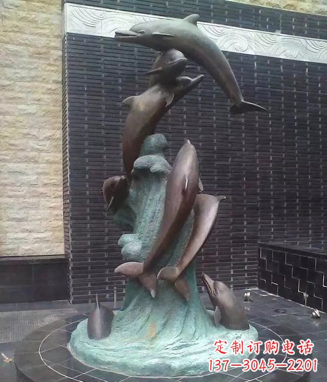 烟台铜雕海豚:艺术与精美结合