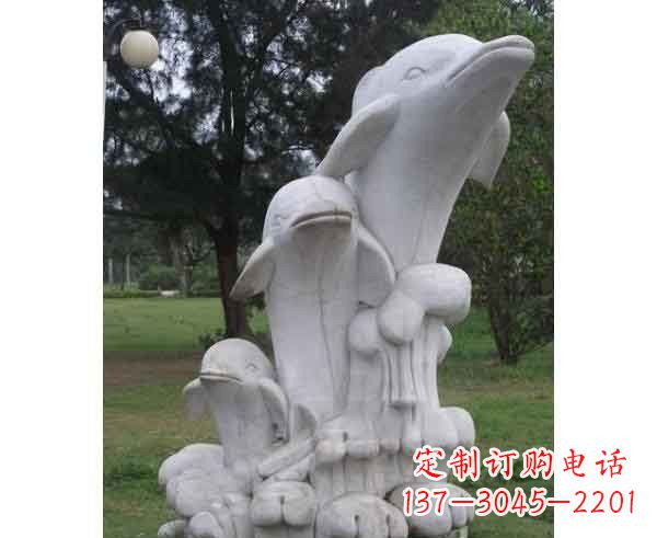 烟台海豚石雕,尽显细腻之美