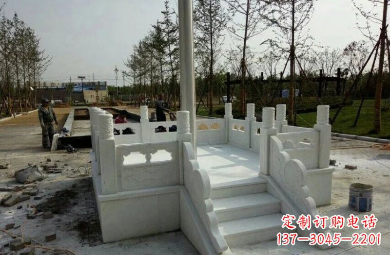 烟台高端汉白玉国旗台石雕,让您的祖国熠熠生辉