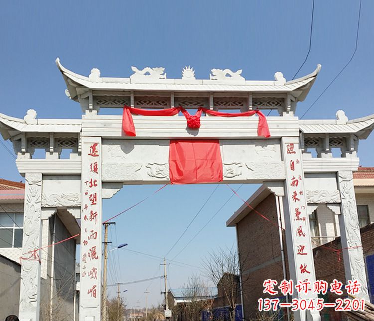 烟台汉白玉三门石牌坊石雕——精致而优雅