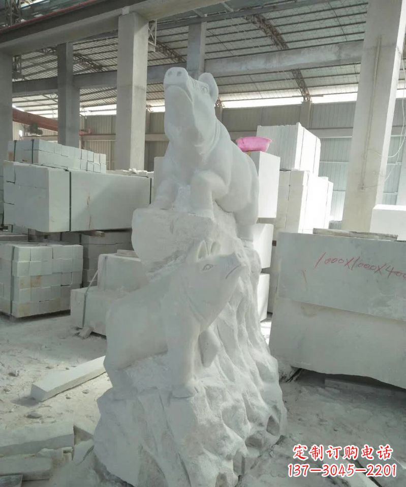 烟台瑞颜祥彩汉白玉生肖猪雕塑