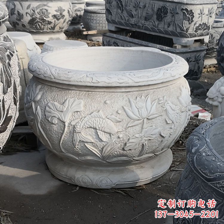 烟台中领雕塑汉白玉石鱼缸雕塑,是一种精美的装…