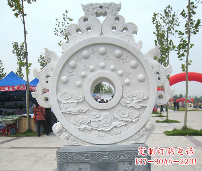 烟台精雕细琢汉白玉双龙石门墩雕塑