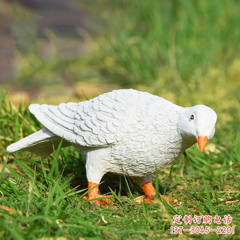 烟台中领雕塑:传递和平与爱的和平鸽雕塑