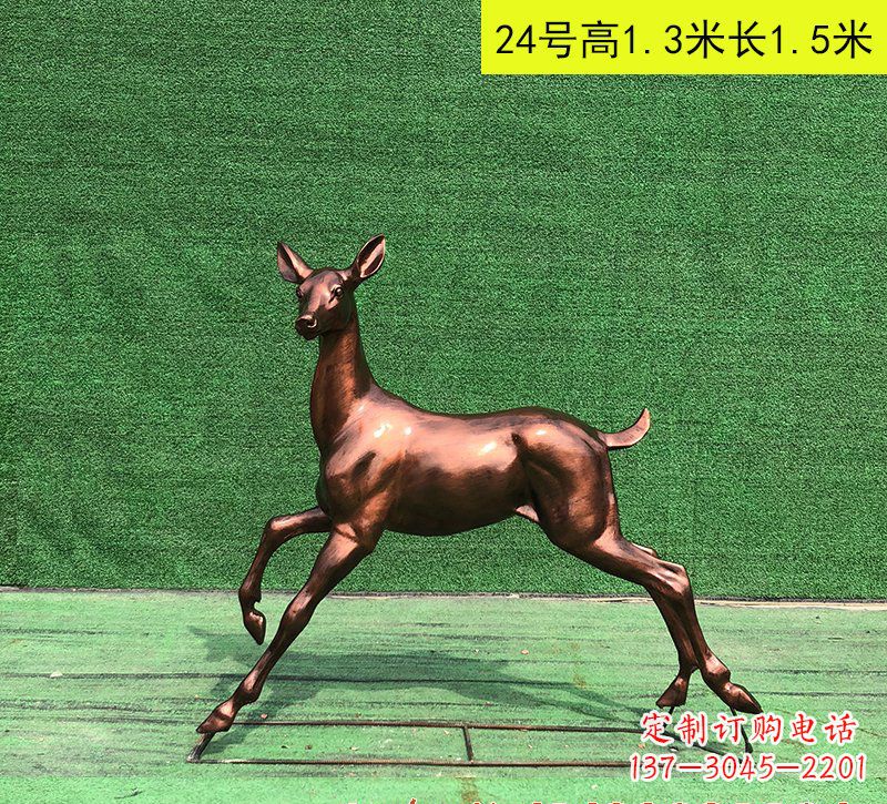 烟台红铜鹿精美雕塑是中领雕塑定制厂家推出的一…
