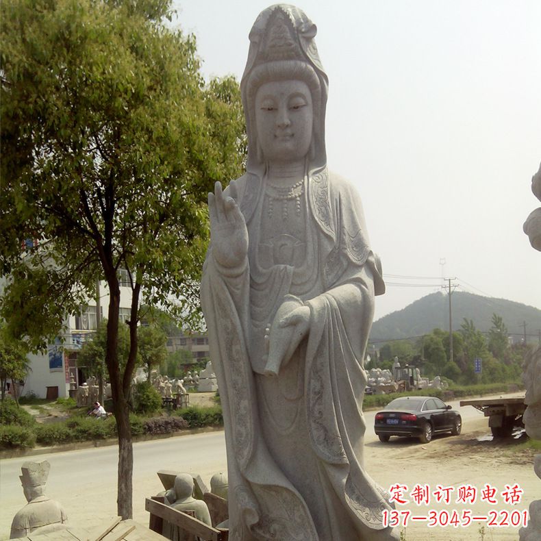 烟台中领雕塑定制--品质观音菩萨石雕