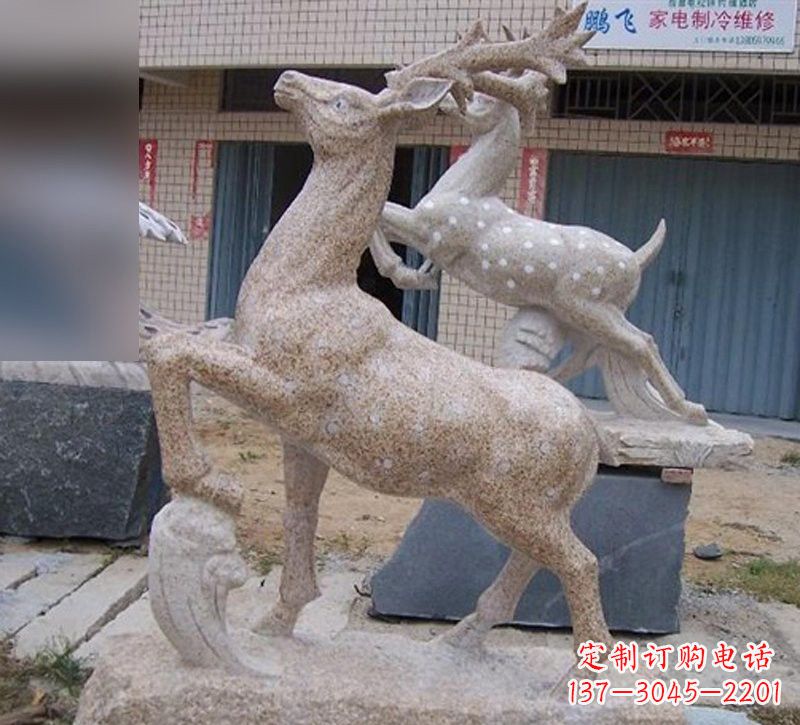 烟台花岗岩梅花鹿雕塑,象征着美丽的永恒