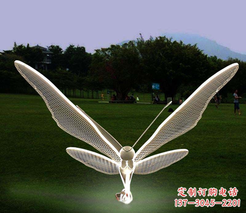 烟台花园户外不锈钢照明蝴蝶雕塑