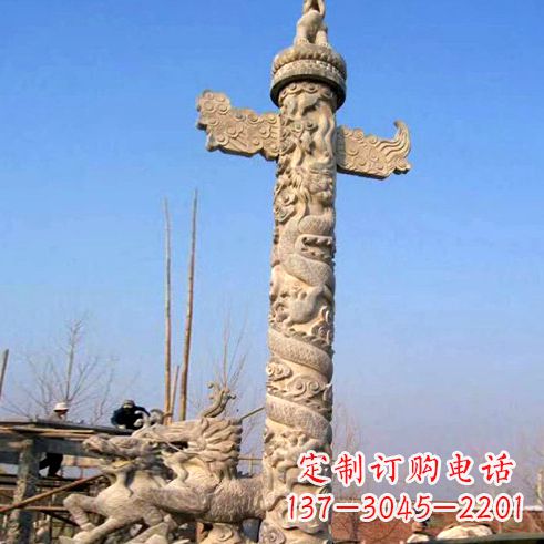 烟台象征古老华夏文化的华表柱子雕塑
