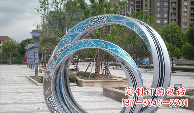 烟台环形不锈钢圆环雕塑