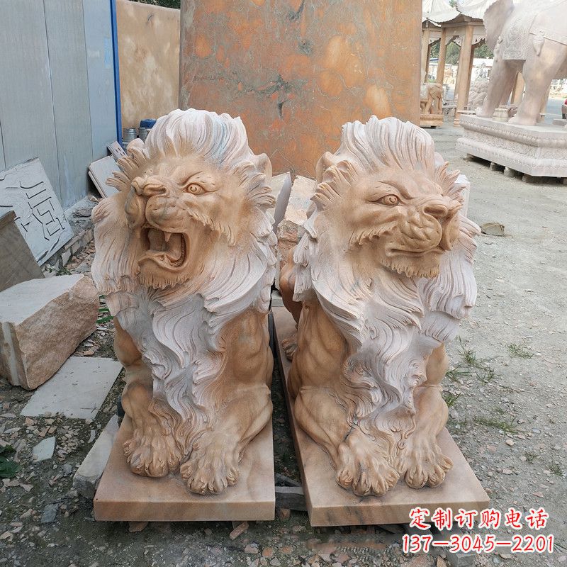 烟台风格多样的狮子雕塑