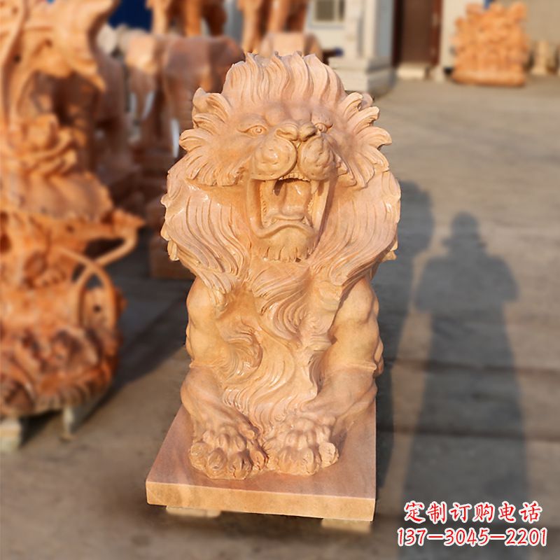 烟台象征力量的汇丰狮子红石雕