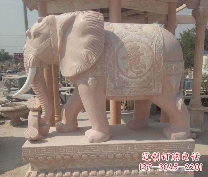 烟台传神雕刻,精美雕塑——吉祥如意大象晚霞红门口石雕