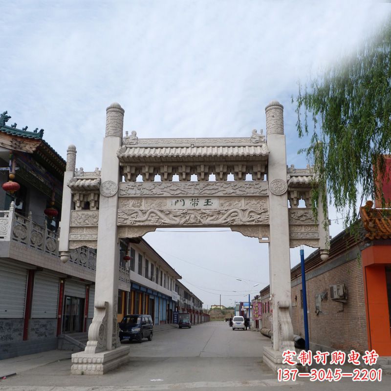 烟台精美的汉白玉门石牌坊雕塑