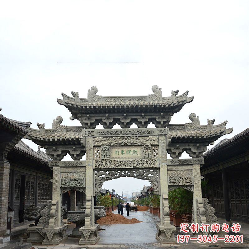 烟台特色街道三门石雕牌楼雕塑