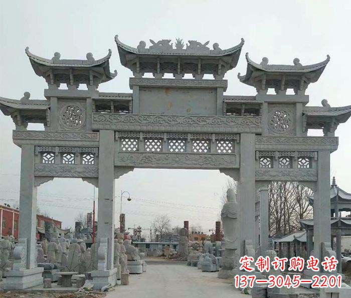 烟台三门牌坊石雕,精美汉风石雕装饰景区