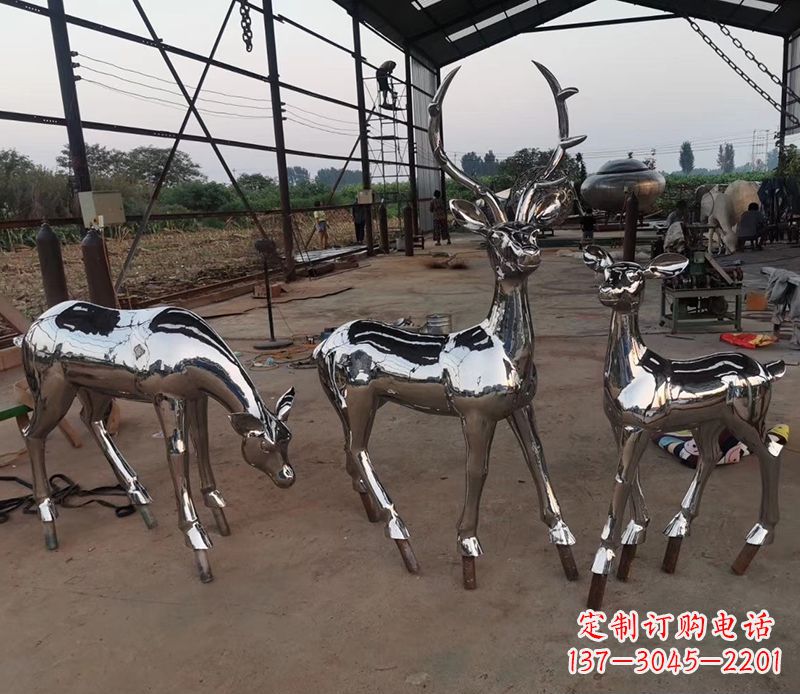烟台赏心悦目的不锈钢小鹿雕塑