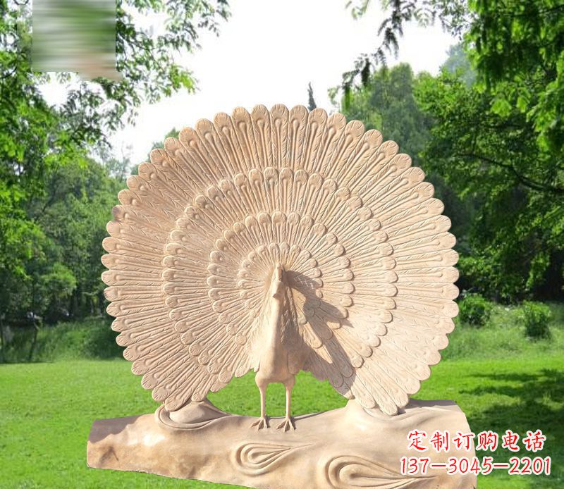 烟台欣赏孔雀美感的石雕公园雕塑