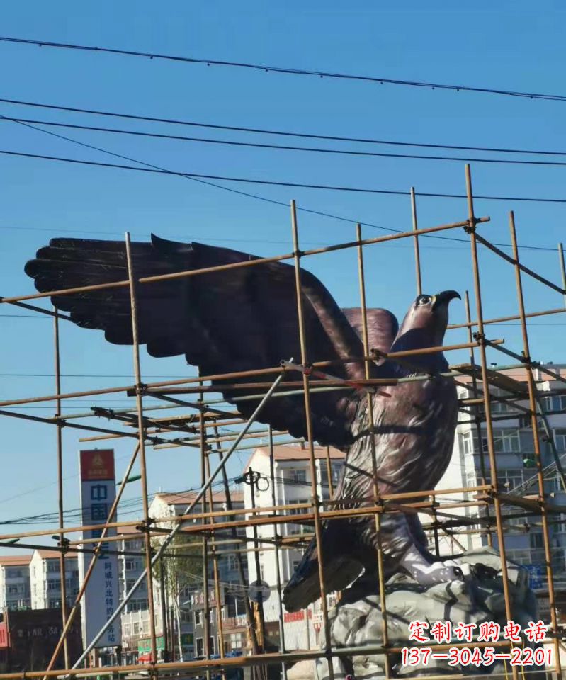 烟台老鹰动物铜雕