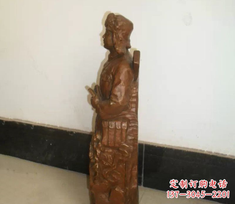 烟台精致纪念——雷锋铜雕