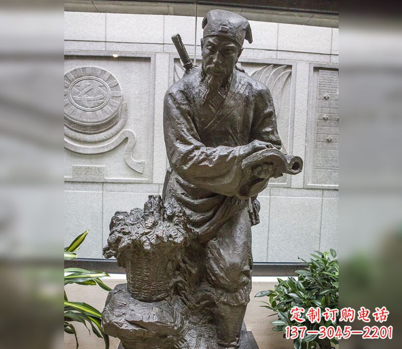 烟台中领雕塑自主研发了高雅李时珍铜雕,它以历…