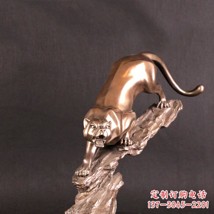 烟台猎豹玻璃钢雕塑
