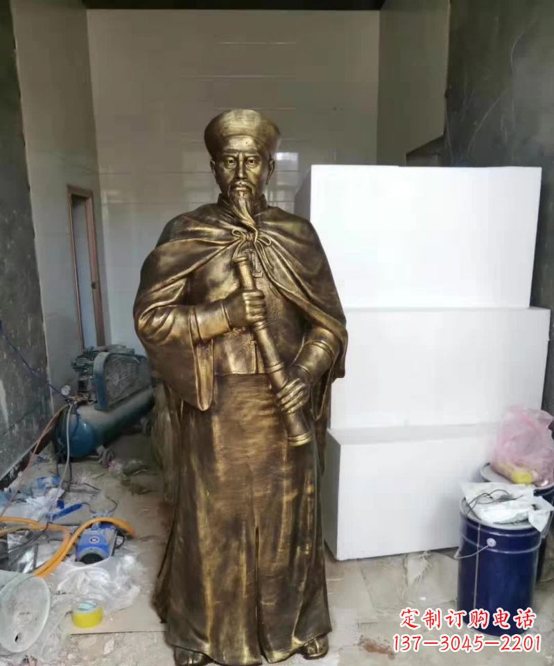 烟台荣耀中国历史人物——林则徐铜雕