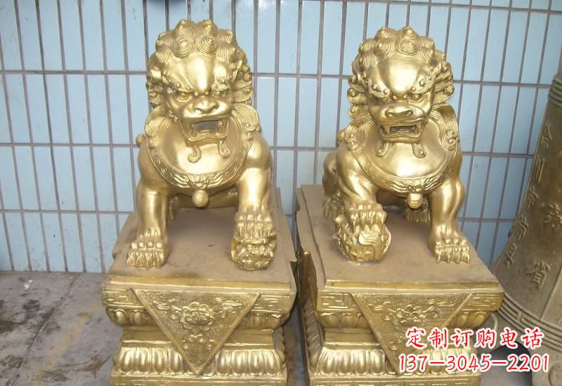 烟台鎏金铜雕北京狮子