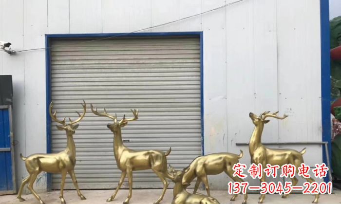 烟台高贵典雅的鹿群铜雕