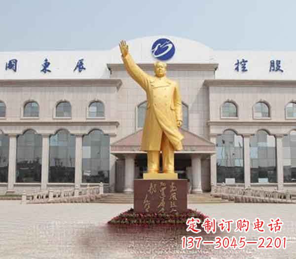 烟台毛泽东铜雕222
