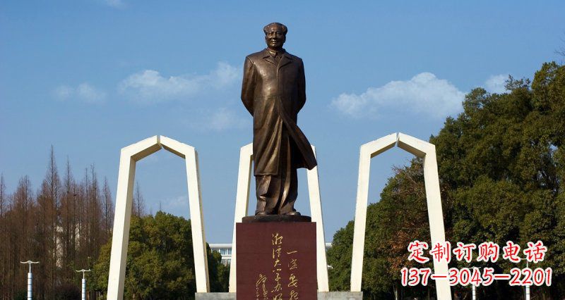 烟台纪念性毛主席铜雕,您的精致礼物