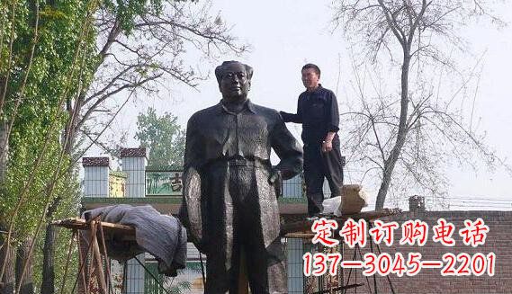 烟台荣耀无双,中领雕塑推出毛主席伟人铜雕