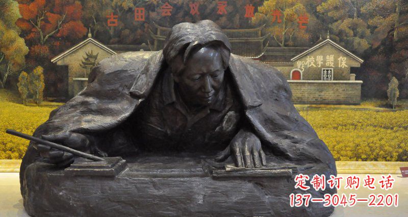 烟台毛主席写字情景铜雕