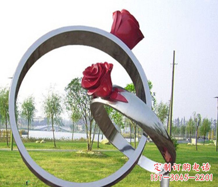 烟台不锈钢戒指雕塑展示