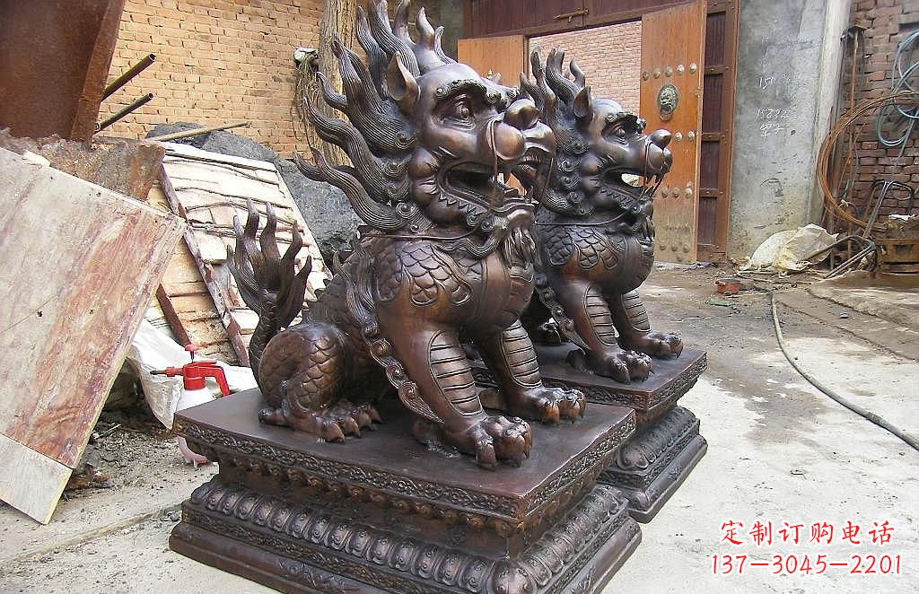 烟台传统工艺精制–钜细工艺麒麟铜雕