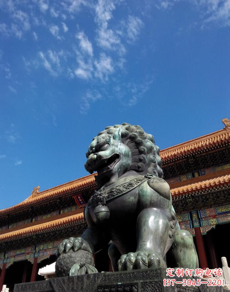 烟台门口铜雕狮子