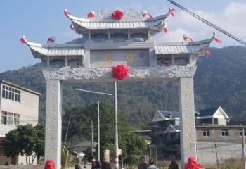 烟台红旗渠分水苑牌坊浮雕雕塑：专业雕塑定制服务