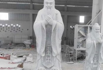 烟台精美的孔子雕像，精雕细琢，彰显文明之美