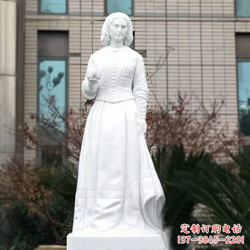 烟台纪念南丁格尔的精美雕塑