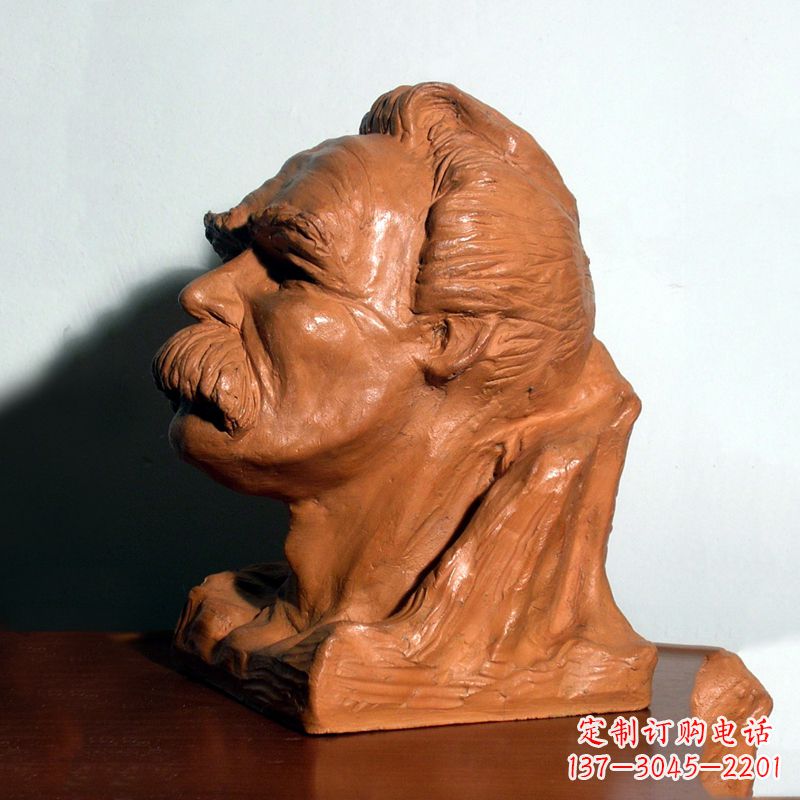 烟台尼采雕塑头像泥稿