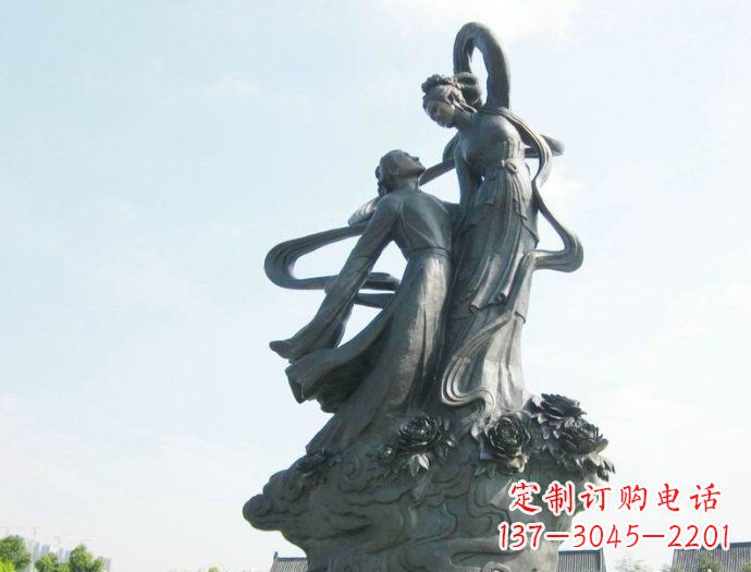 烟台铸就爱情经典,中领雕塑定制牛郎织女广场雕塑
