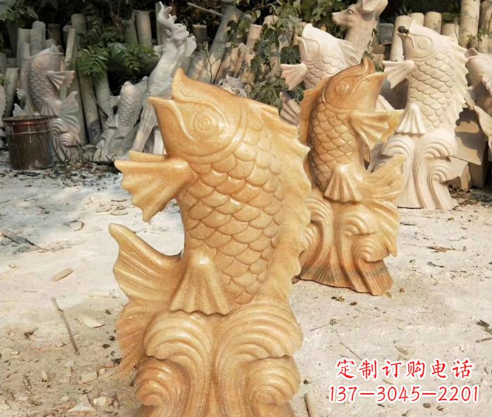 烟台中领雕塑精美鲤鱼雕塑